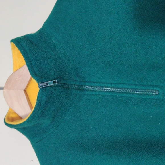 NFL Active  Green Bay Vintage Pull Over - Picture 3 of 6